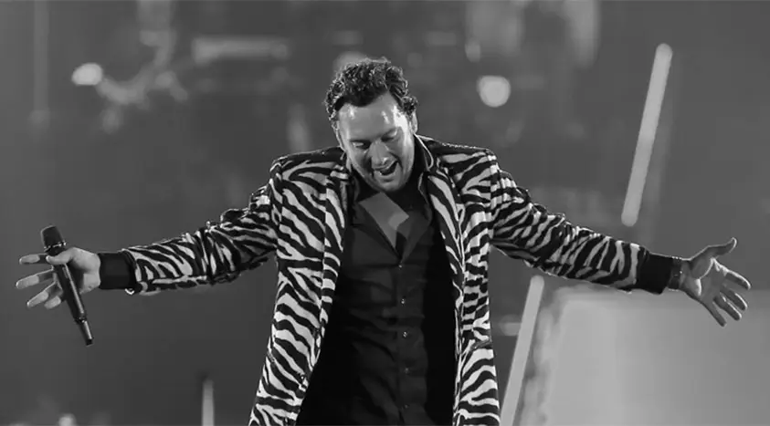 Tino Martin muziek en video