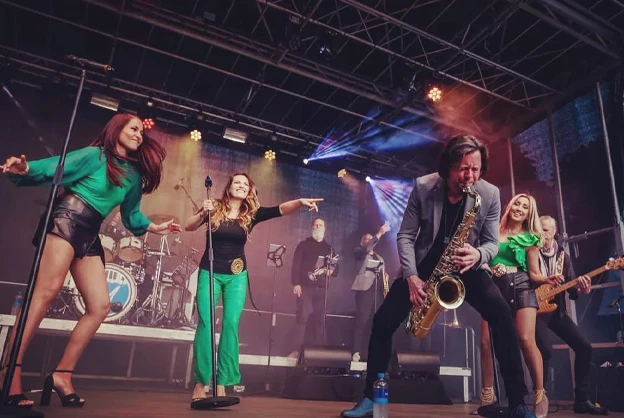 The Captain Midnight Band boeken