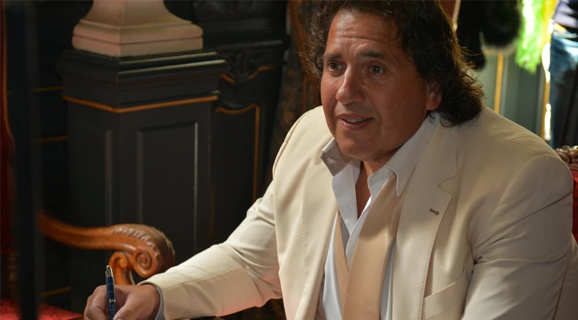 rein mercha video en muziek