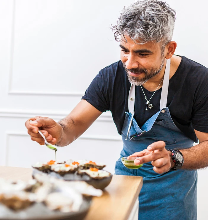 Privé dinnershow met chef-kok en artiesten